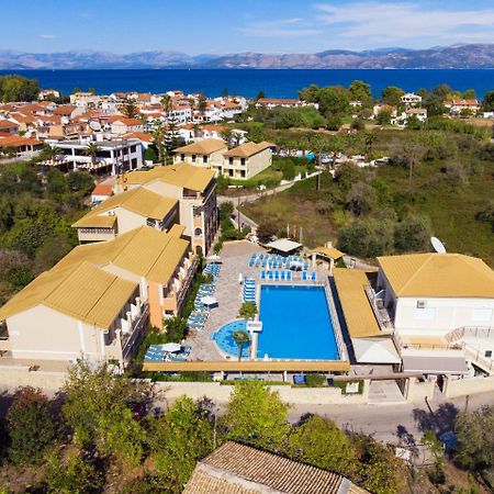 Kavos Plaza Hotel Esterno foto