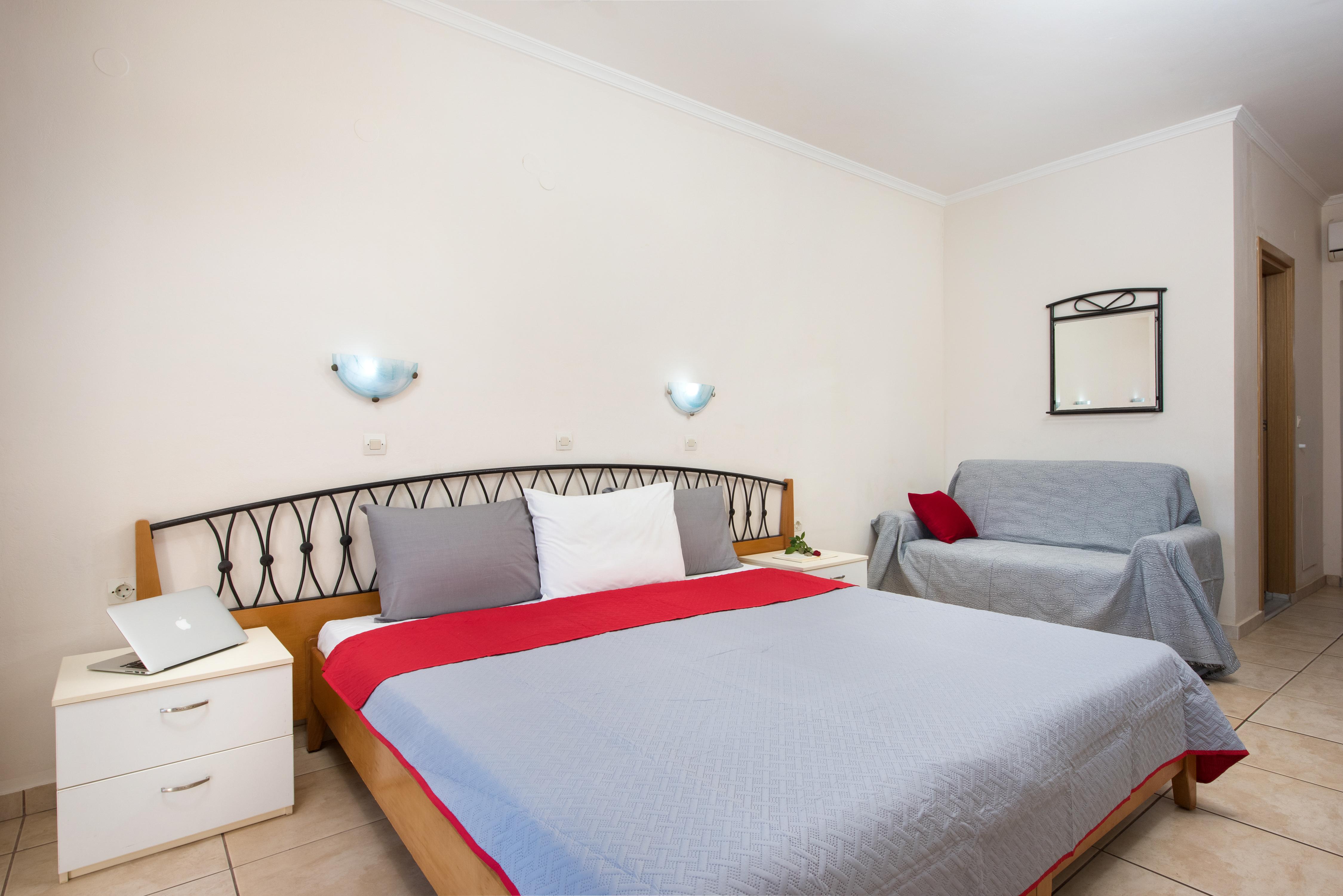 Kavos Plaza Hotel Esterno foto