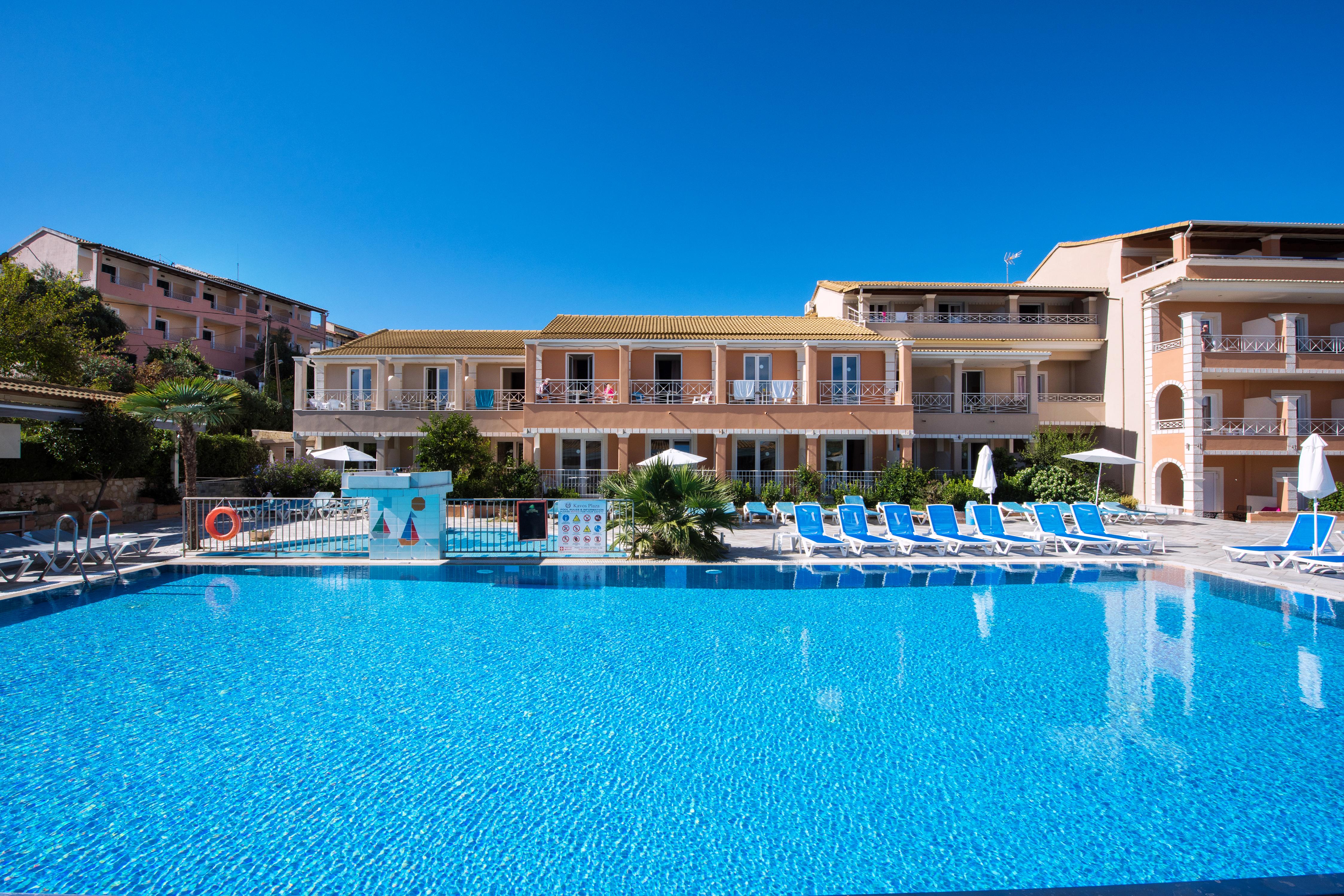 Kavos Plaza Hotel Esterno foto