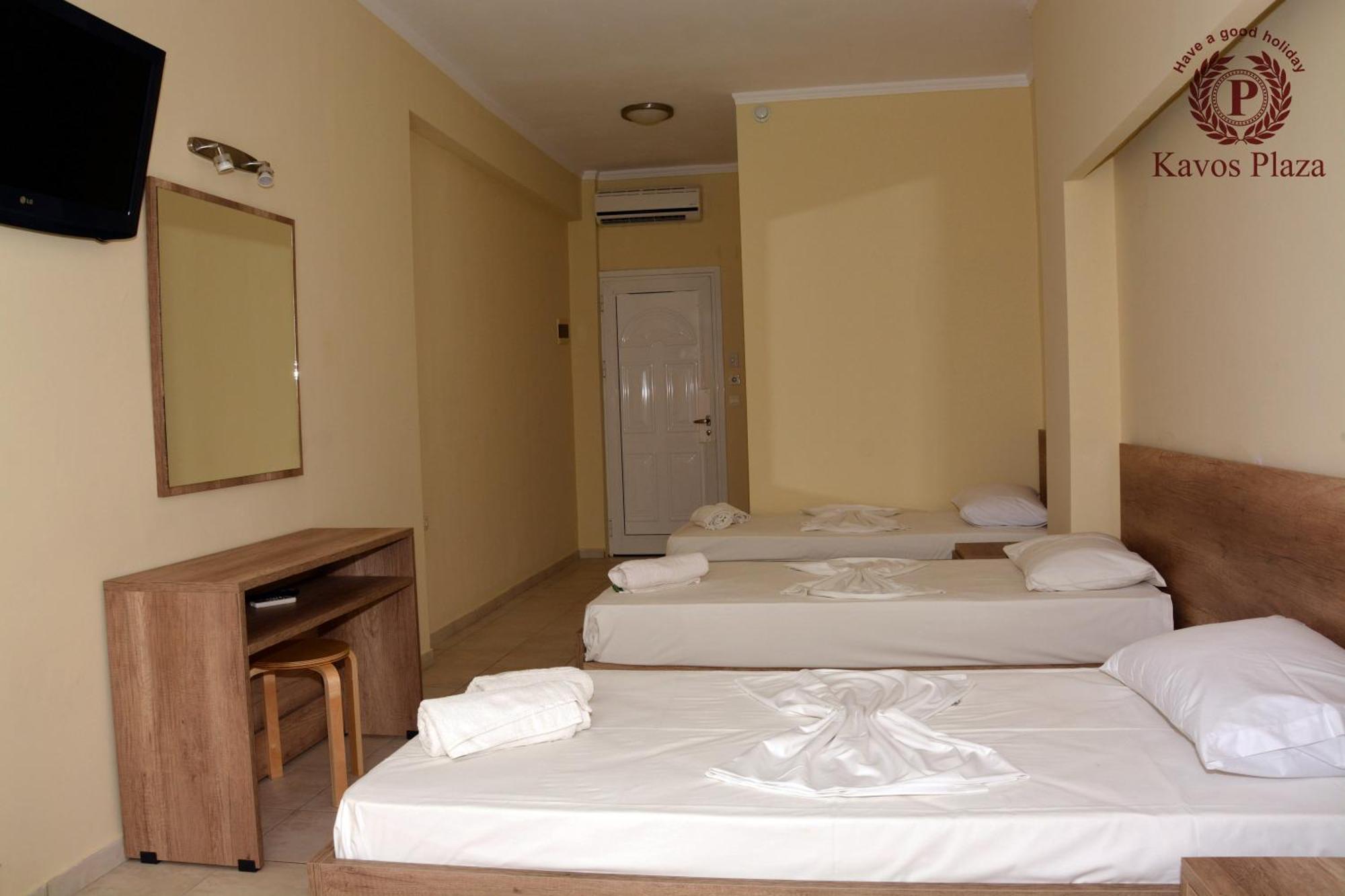 Kavos Plaza Hotel Esterno foto