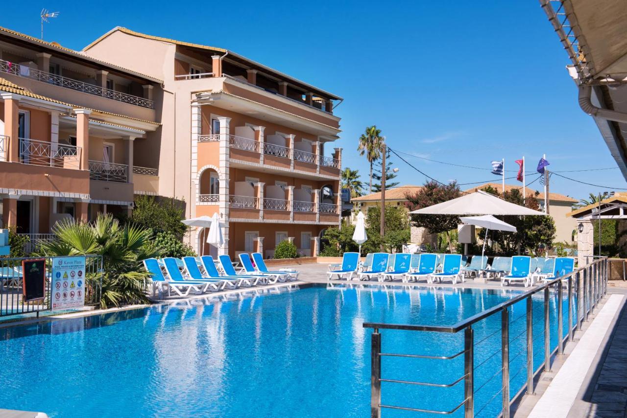 Kavos Plaza Hotel Esterno foto